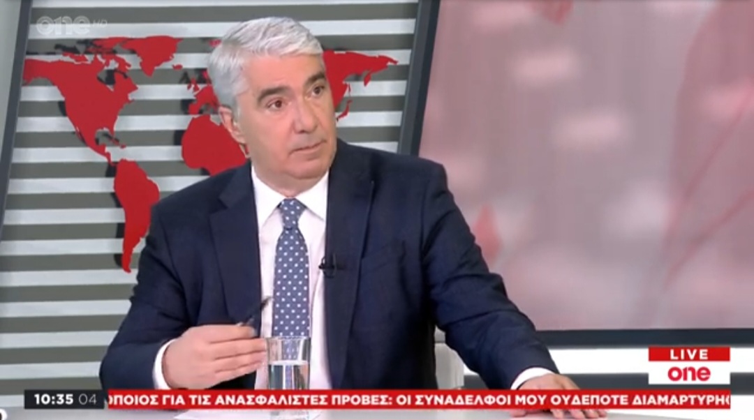 Σ. Κεδίκογλου στο ONEtv: “Ο κ. Γιάνης Βαρουφάκης λέει «ελάτε να ανατινάξουμε τις τράπεζες», θα συνεργαστούν ΣΥΡΙΖΑ και ΠΑΣΟΚ μαζί του;” (βίντεο)